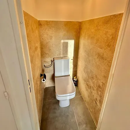 Appartamento Modern & Cosy 3 Bedrooms Train Tramway Nizza