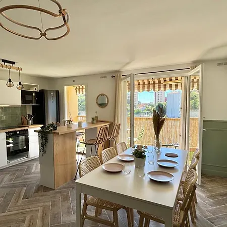 Modern & Cosy 3 Bedrooms Train Tramway Appartamento